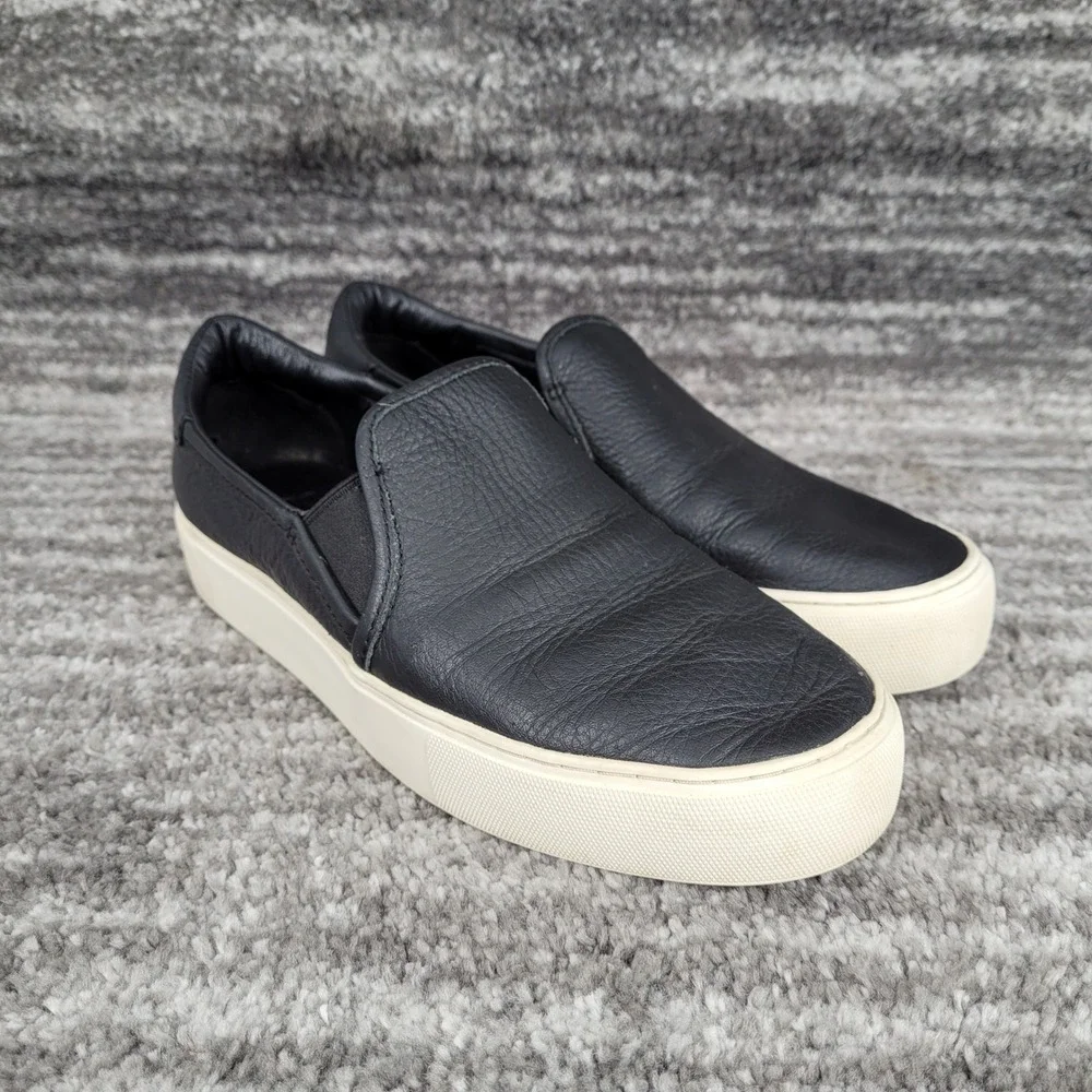 UGG‎ Jass Black Leather Slip On Platform Sneakers 1105712 Womens 7